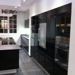 Une cuisine noire : élégante et sobre